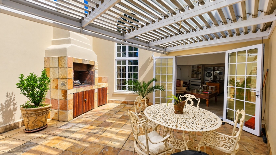 2 Bedroom Property for Sale in Groenvallei Western Cape